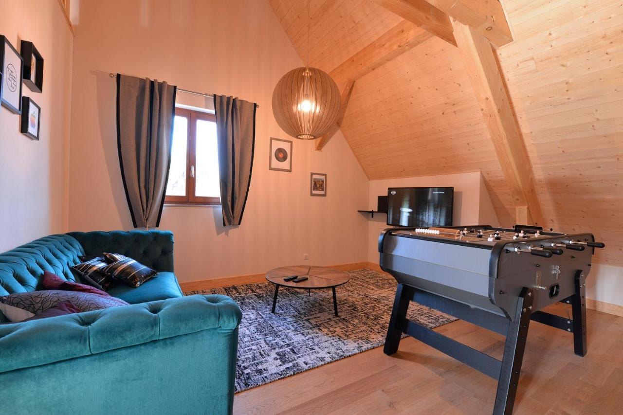Les Granges Modernes Villa Bruebach Exteriör bild