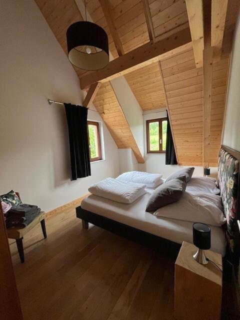 Les Granges Modernes Villa Bruebach Rum bild